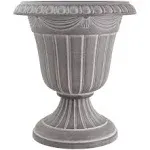 Arcadia Garden Products Classic Traditional Plastic Urn Planter