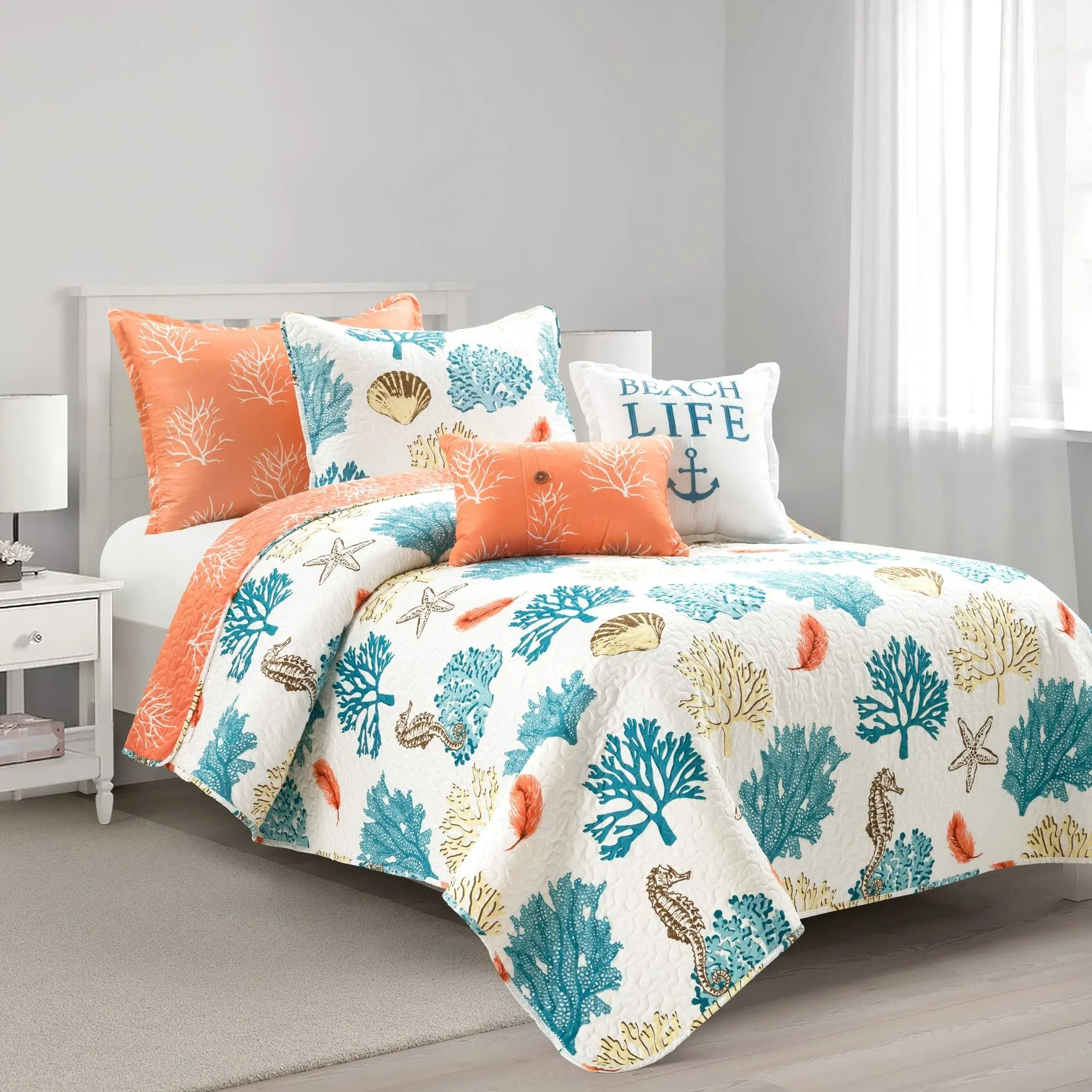 Coastal Reef Feather Reversible Oversized 5 Piece Quilt Set, Twin/Twin-XL, Bl...