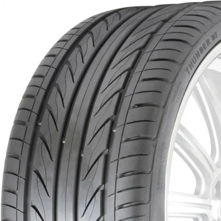 Delinte Thunder D7 275/35R20 102W Ultra High Performance Tires