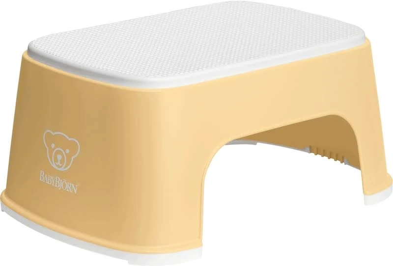 Step Stool Powder Yellow