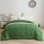 BedTreat Down Alternative Comforter King Duvet Insert with Corner Tabs, All Season Quilted Bed Comforter Box-Stitched King Comforter Green，Machine Washable Microfiber Bedding