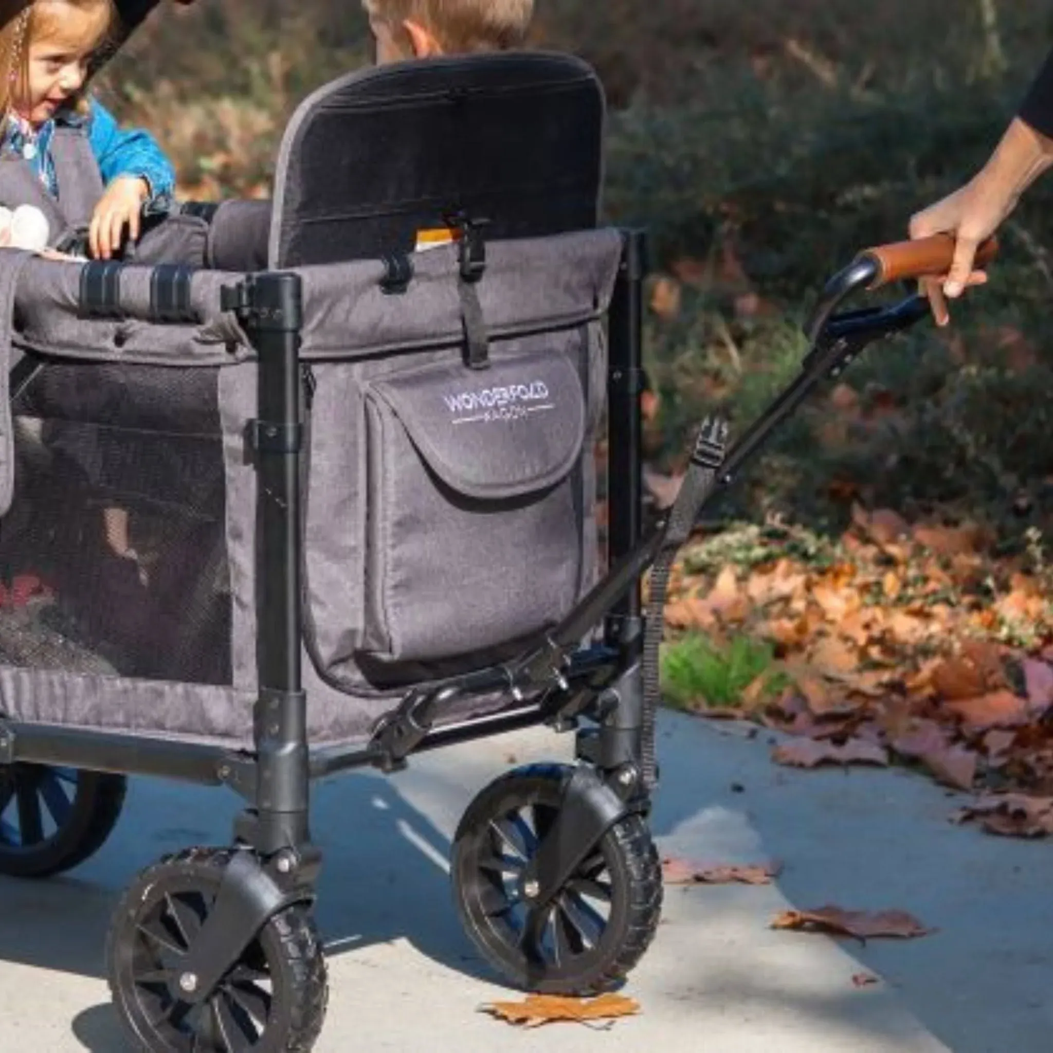 WONDERFOLD W-Series Pull Handle Stroller Wagon