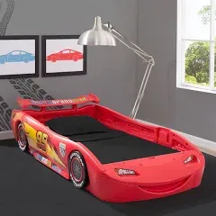 Delta Children Cars Lightning McQueen Twin Bed