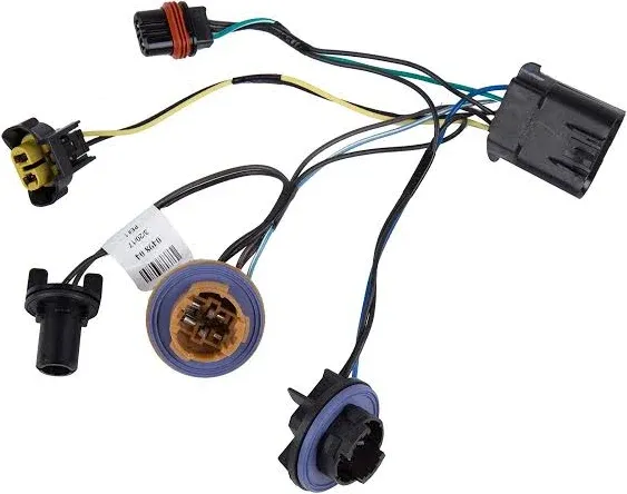 GM Genuine Parts 15950809 Headlamp Wiring Harness