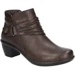 Easy Street Damita 7.5 Women's Brown