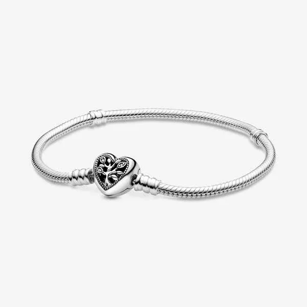 Pandora Moments Family Tree Heart Clasp Snake Chain Bracelet