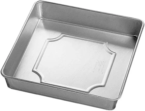 Wilton Performance Cake Pan Square