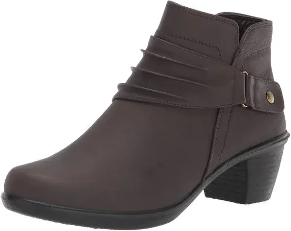 Easy Street Women's Damita Booties