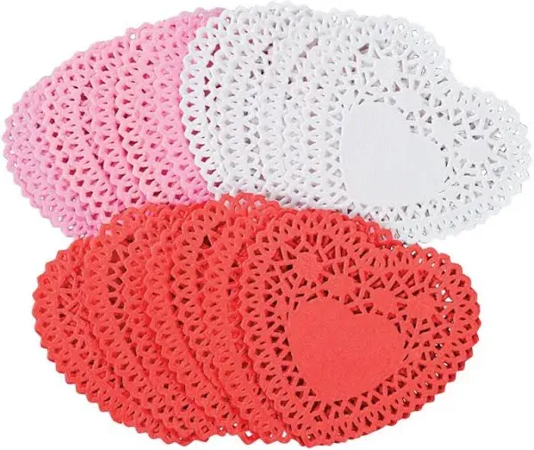 Fun Express Mini Valentine Heart Doilies