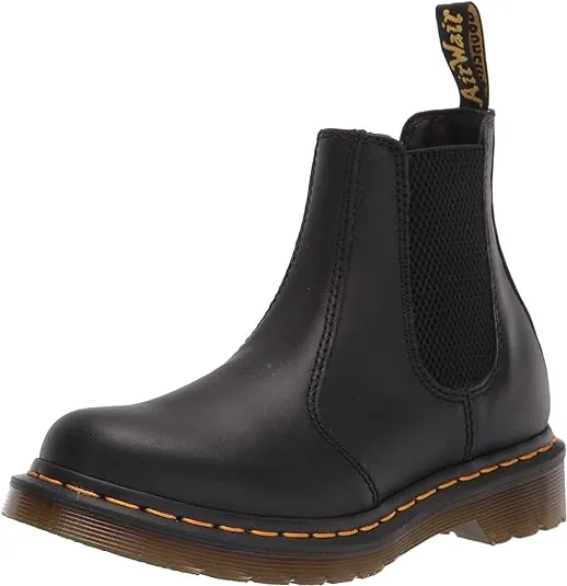 Dr. Martens 2976 Chelsea Boot