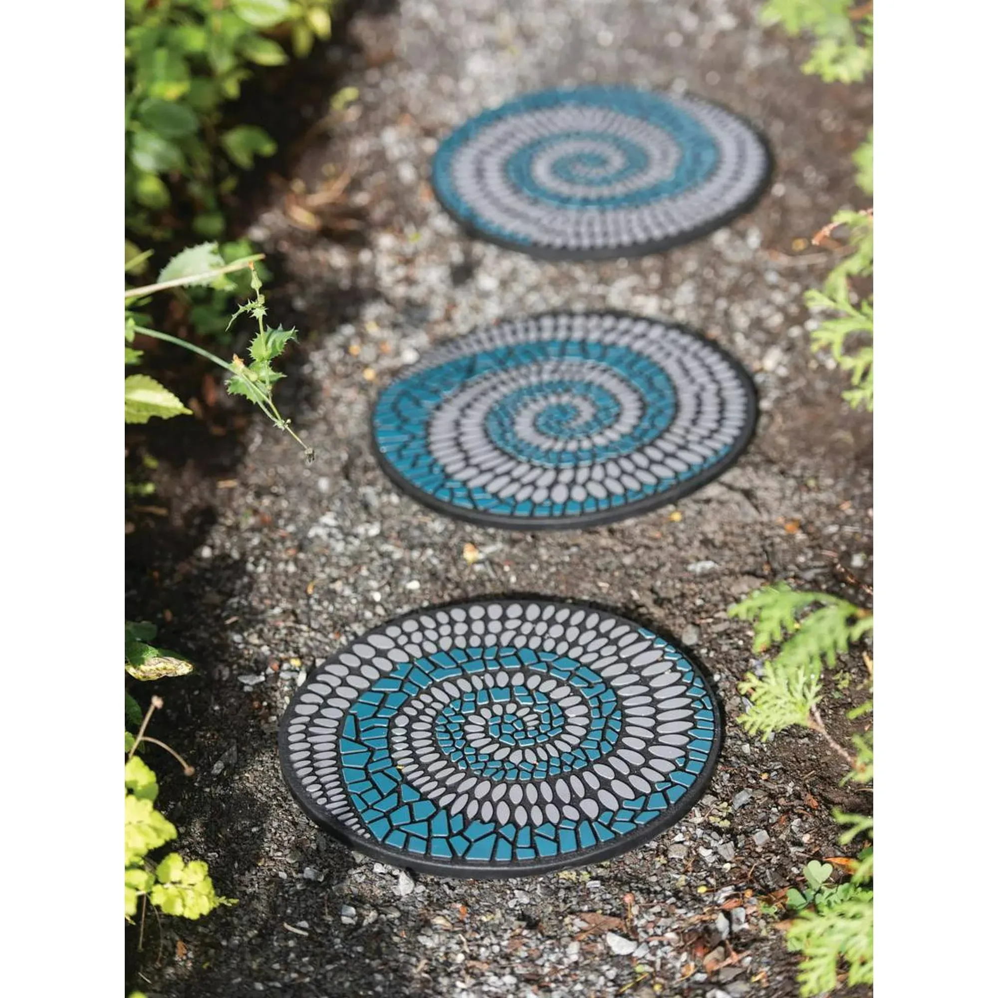 Gardener's Supply Company Flagstone Recycled Rubber Stepping Stone