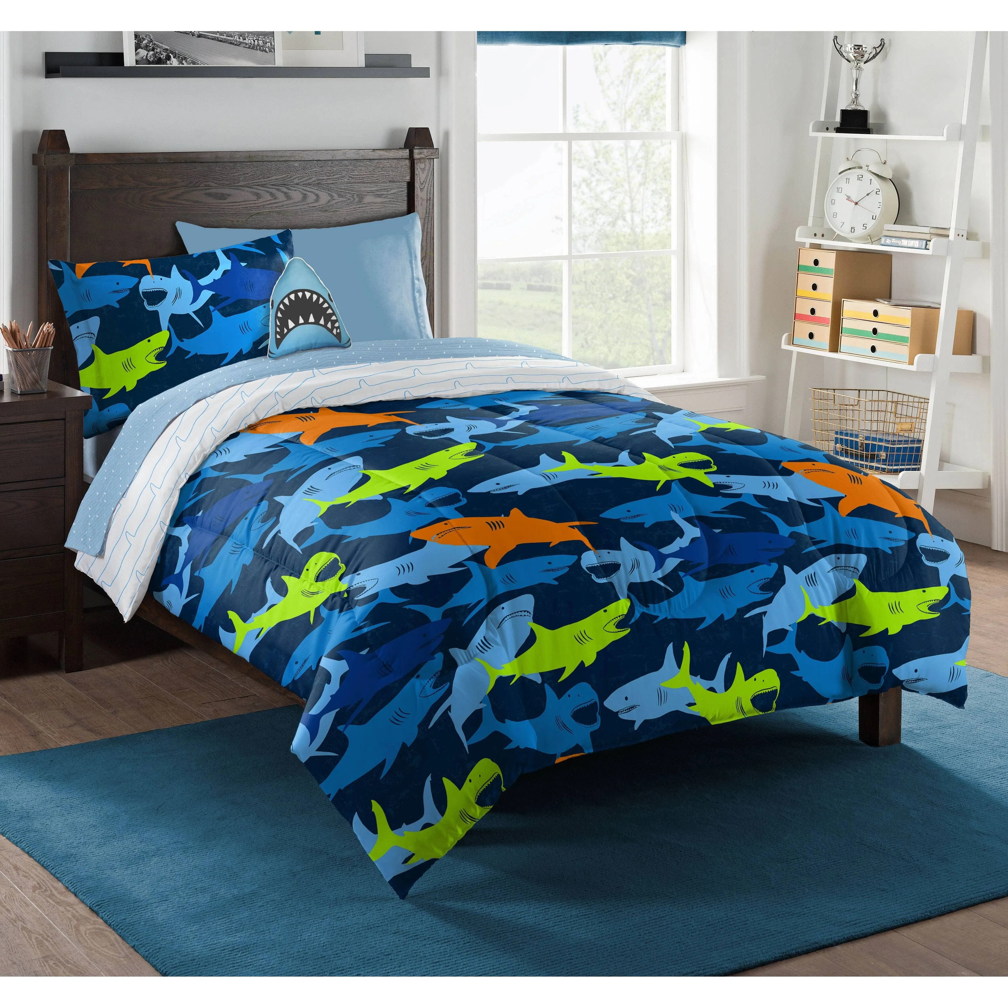 Northwest Classics Bed in a Bag with Decorative Pillow, 6-Piece Twin, Shark Adventure