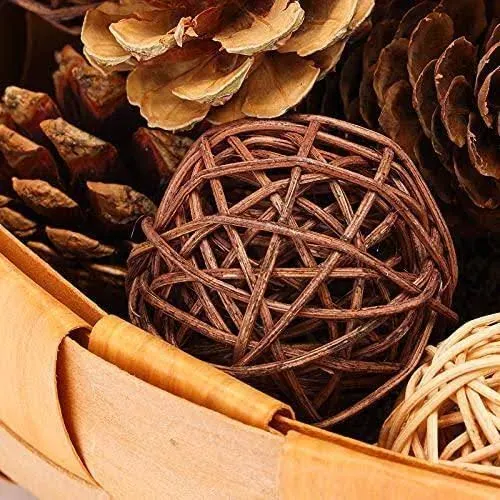 DomeStar 38PCS Christmas Pine Cone Set, Artificial Acorns Berry Craft and Natural Pinecones Ornament Pine Picks Fake Fruit Decor Fall Decorating Kit