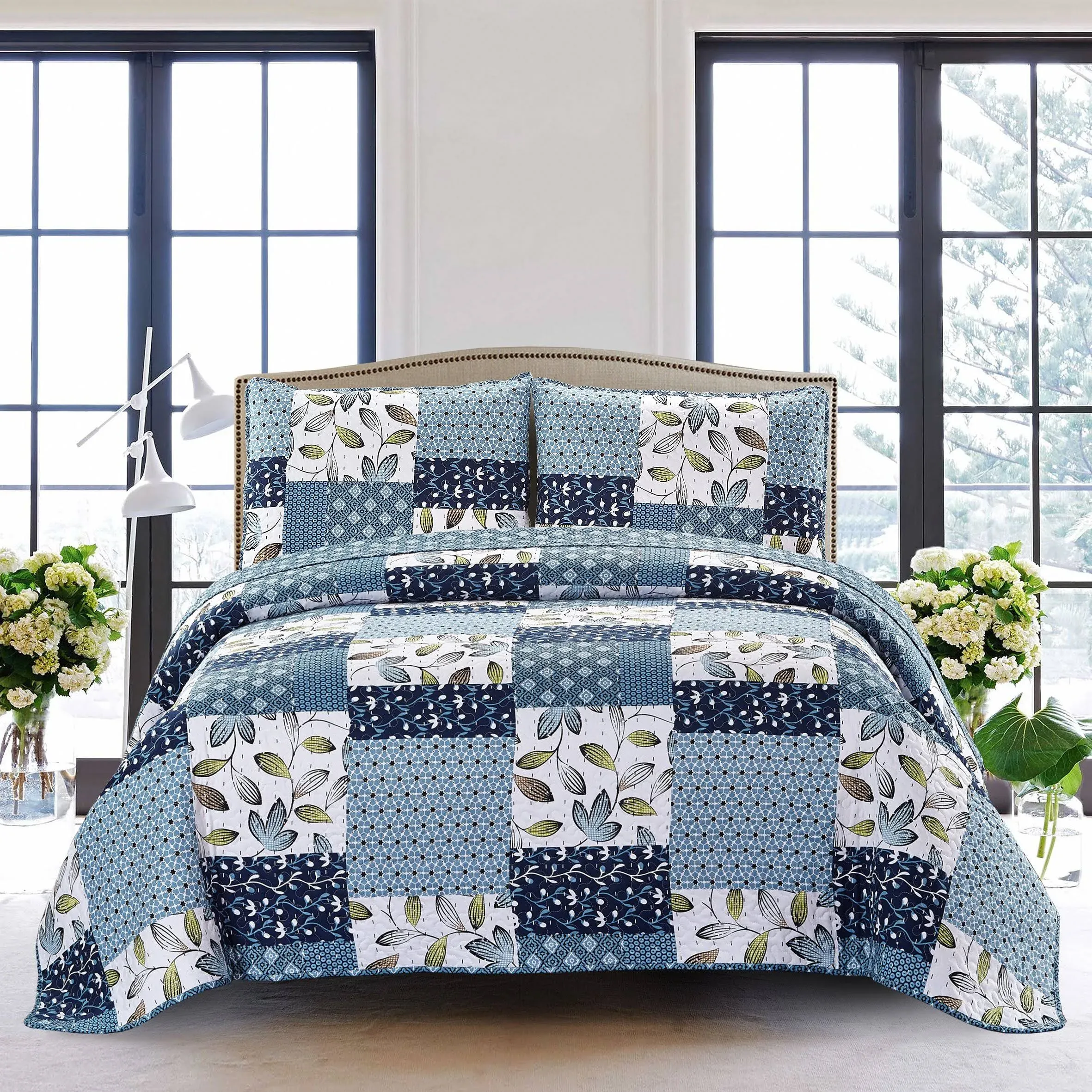 SLPR Pacific Coast 3Piece Lightweight Printed Quilt Set Queen | with 2 Shams Prewashed AllSeason Machine Washable Bedspread Cove, Blue