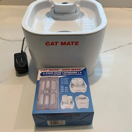 Cat Mate Pet Fountain With Filters - Pet Supplies | Color: White