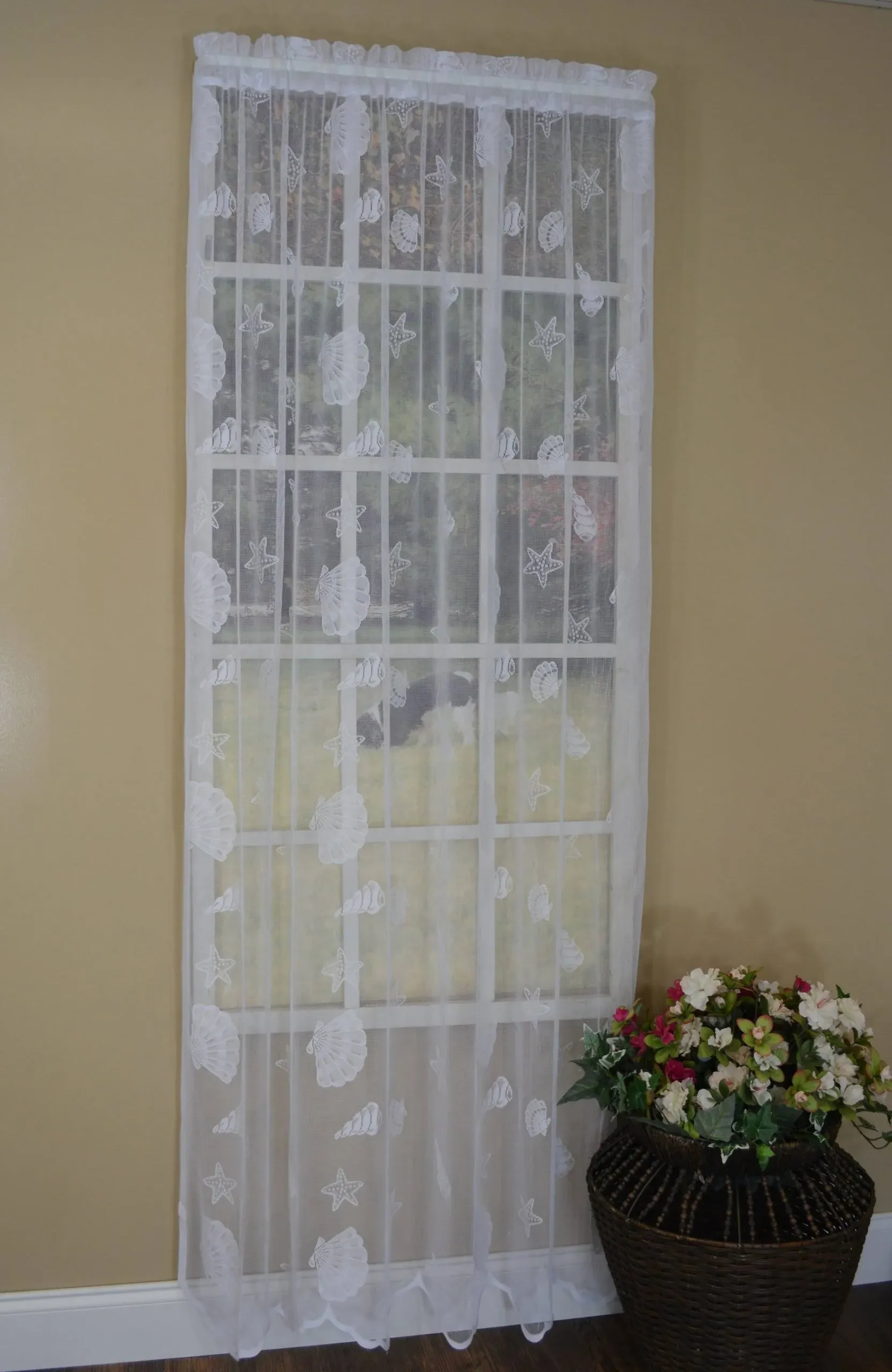 Curtain Chic Seashells Lace Panel, 63-Inch, White