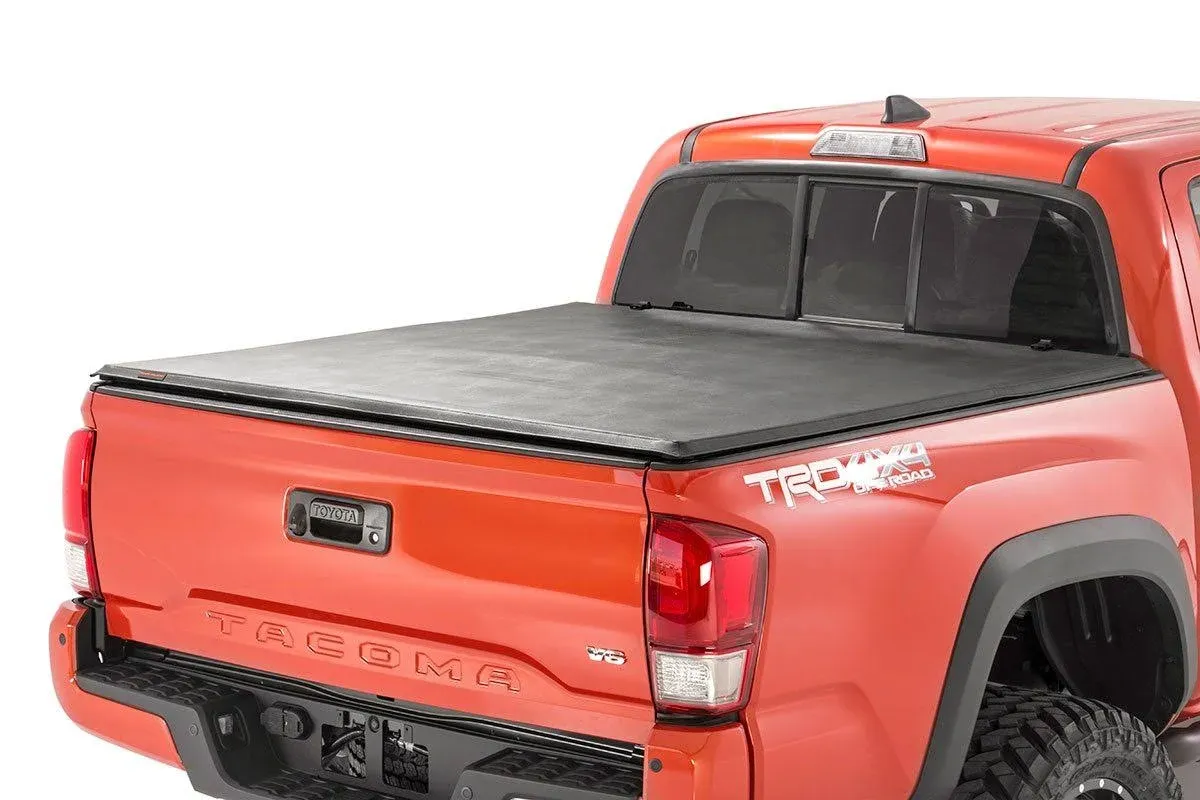 Rough Country Soft Tri-Fold Bed Cover for 16-23 Toyota Tacoma | 5&#039; - 41716501