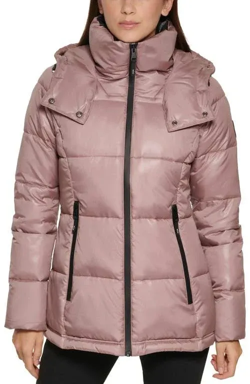 Kenneth Cole Cire Short Puffer Coat