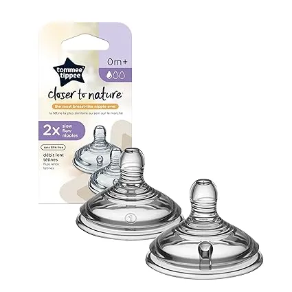 Tommee Tippee Natural Start Baby Bottle Nipples, Slow Flow, 0+ Months, Breast-Like for a Natural Latch, Anti-colic Valve, Soft Silicone, Pack of 2