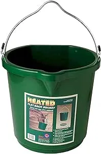 Farm Innovators Model FB-120 All Seasons Oversized 5-Gallon Flat-Back Heated Bucket, 120-Watt