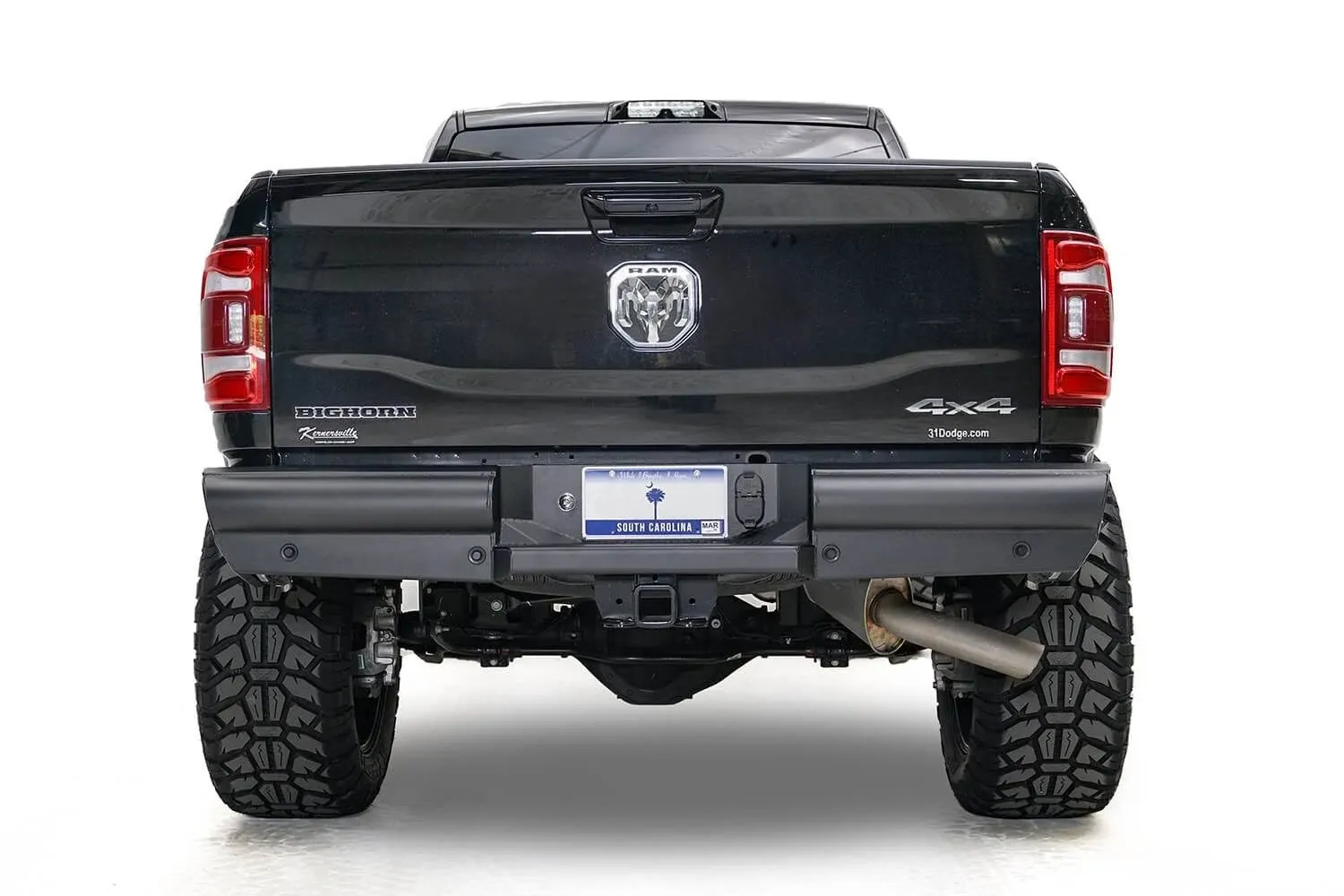 Fab Fours DR19-U4450-1 Dodge Ram 2500/3500 2019-2024 New Body Style Black Steel Elite Rear Bumper