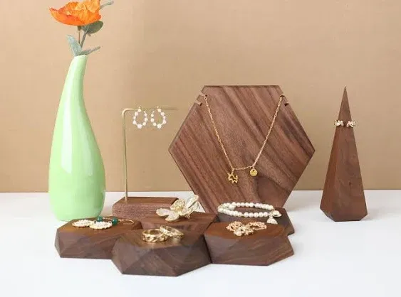 GemeShou Wood Necklace Display Stand, Walnut Hexagon Board Jewelry Holder for Show, Hanging Long Necklace Retail Jewelry organizer【Hexagon Necklace holder-Large】