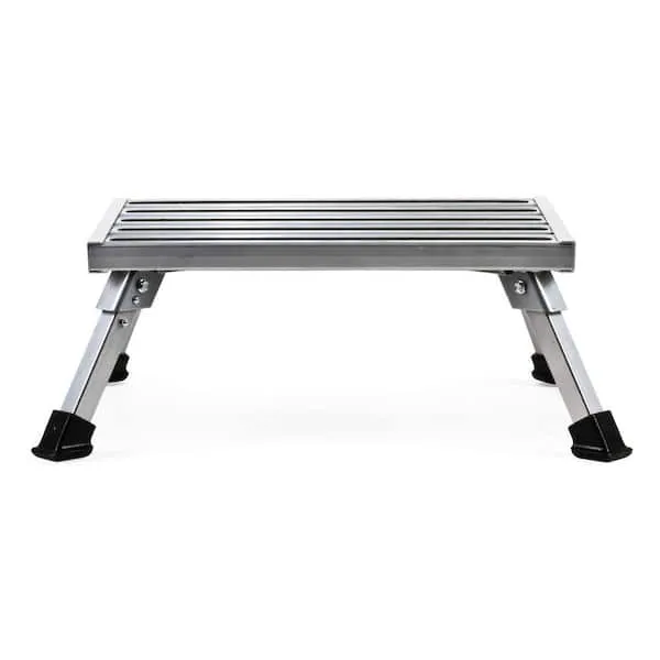 Camco 43677 Fixed Height Aluminum Platform Step, Supports up to 1,000lbs, Includes Non-Slip Rubber Feet