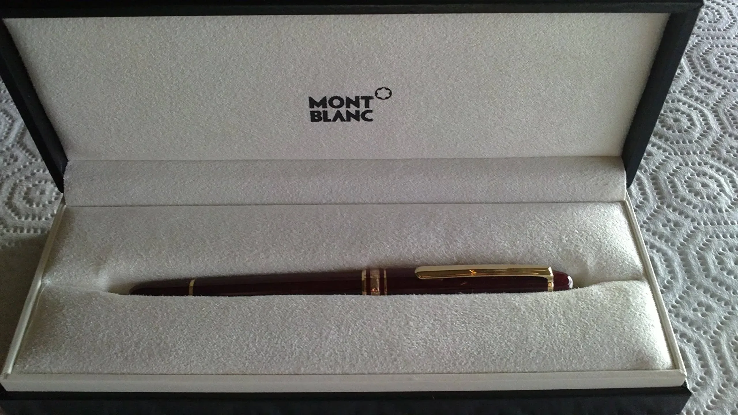 Montblanc Meisterstuck 164R Burgundy Ball Pen New Old Stock Original Packaging