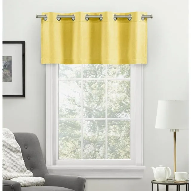 Exclusive Home Loha Light Filtering Grommet Straight Valance