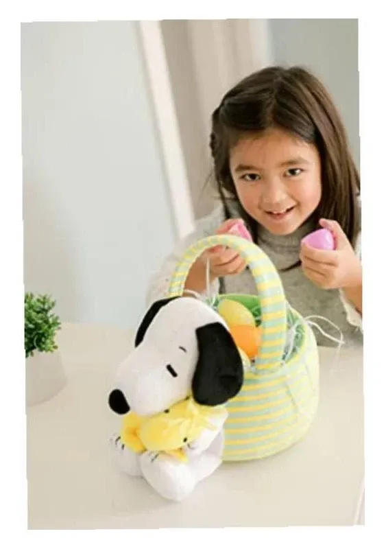  | 8&#034; Snoopy and Woodstock Easter Basket