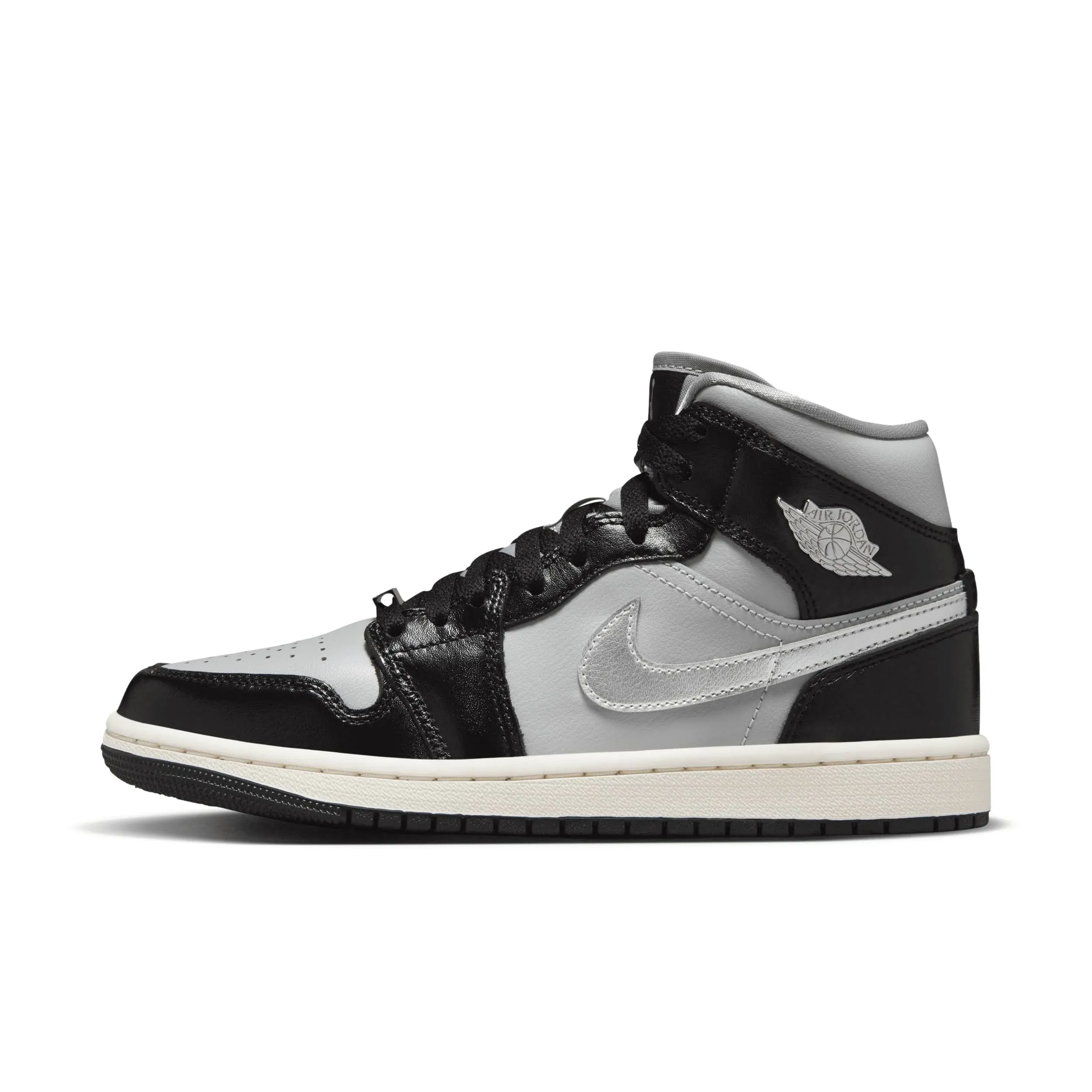 Jordan 1 Black Chrome