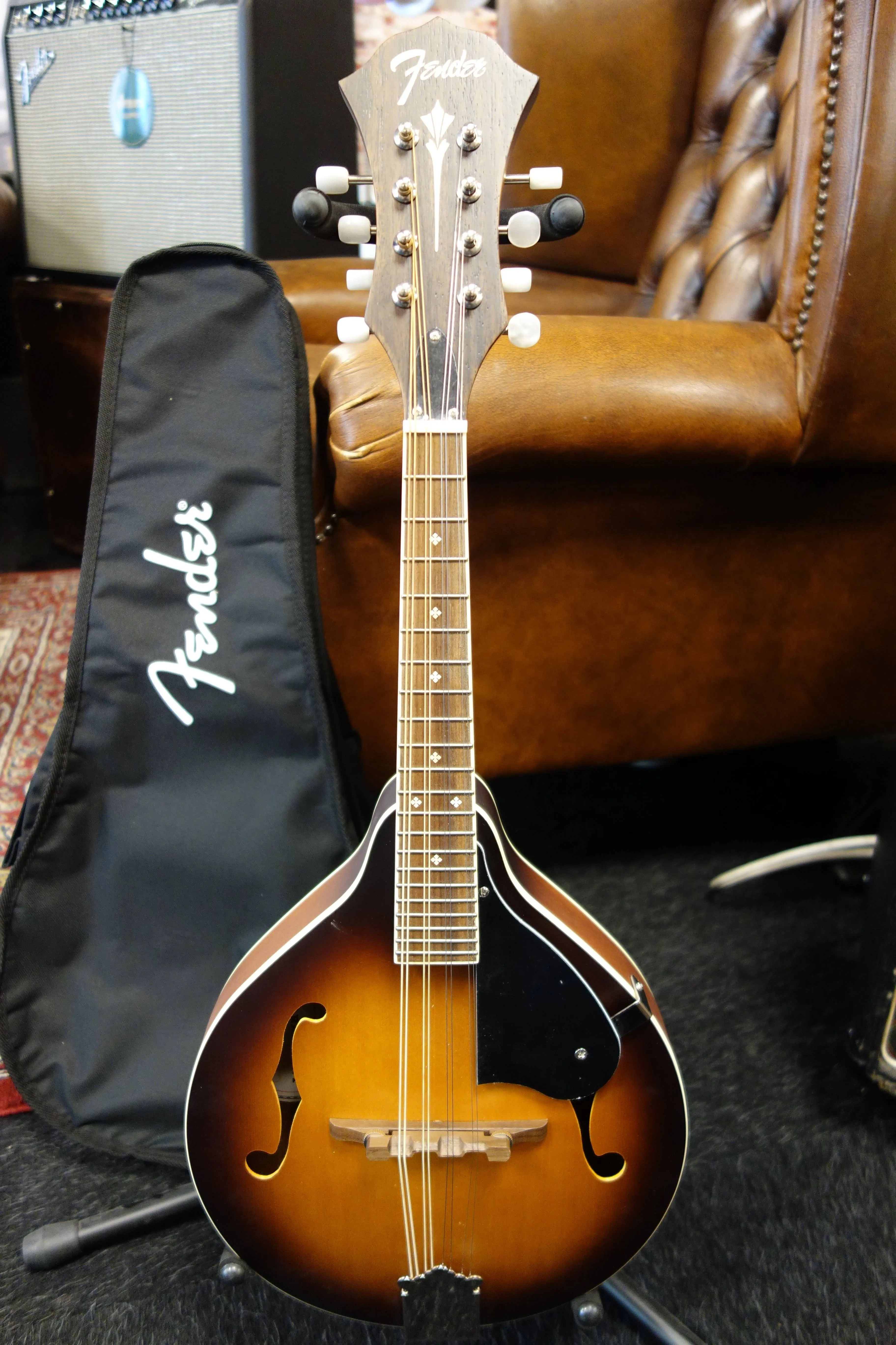 Fender Paramount PM-180E Mandolin | Reverb