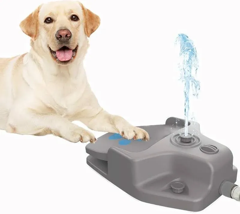 FURUISEN Dog Water Fountain Outdoor, Dog Sprinkler Toy Step On, Paw Activated Dog ...