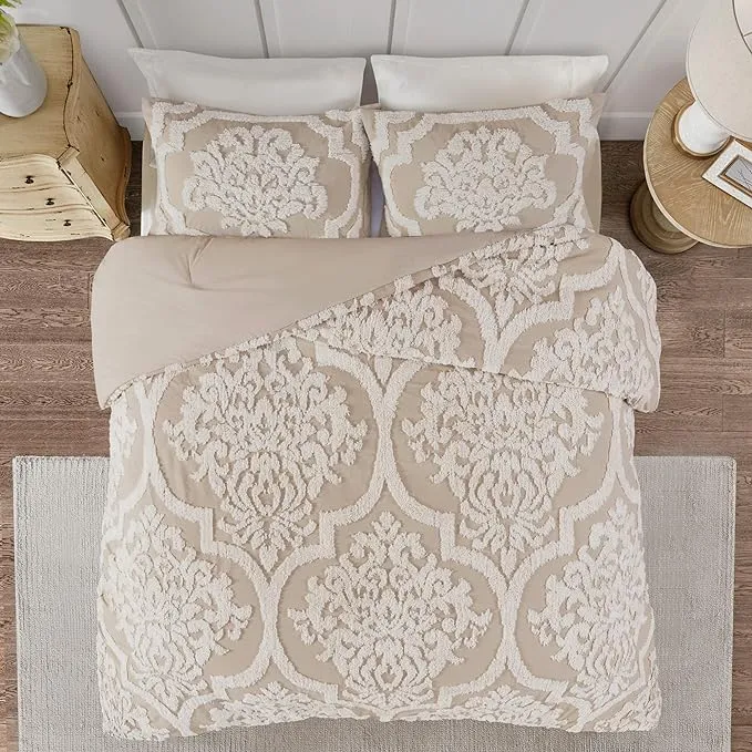 Madison Park - Viola 3 Piece Tufted Cotton Chenille Damask Duvet Cover Set - White - Full/Queen