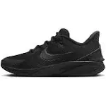 Nike Big Kids' Star Runner 4 Running Shoes in Black/Black Size 4.0