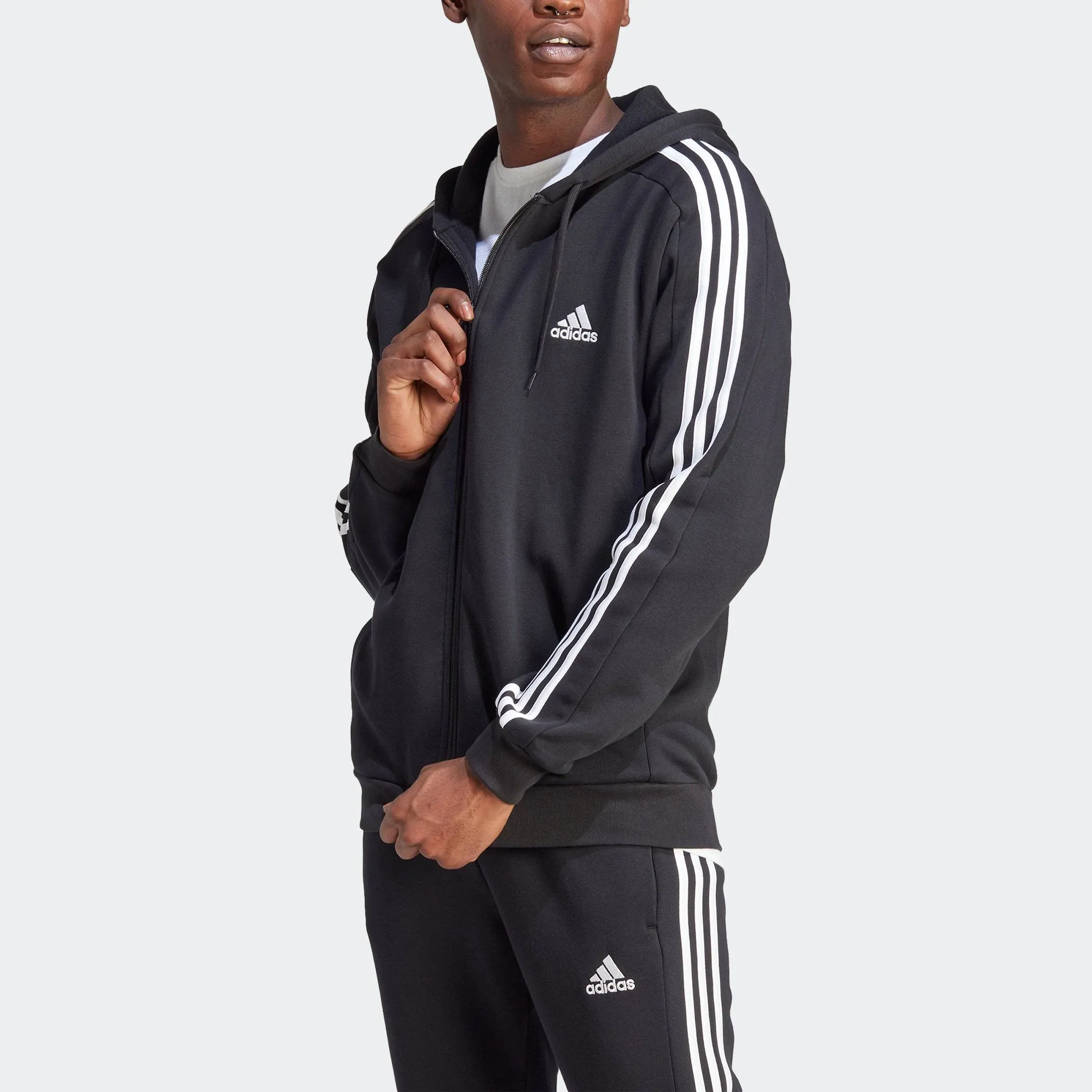 adidas Sudadera con capucha Essentials Fleece de 3 rayas con cremallera completa para hombre