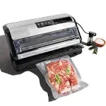 FoodSaver FM5200 Vacuum Sealer