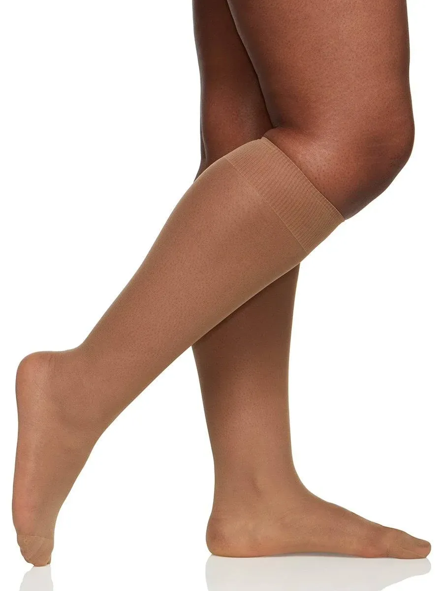 Berkshire Womens 3-pack Queen Size All Day Sheer Knee High With Reinforced Toe