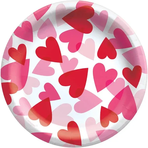 Heart Party 6 3/4&#034; Round Plates, 20 count